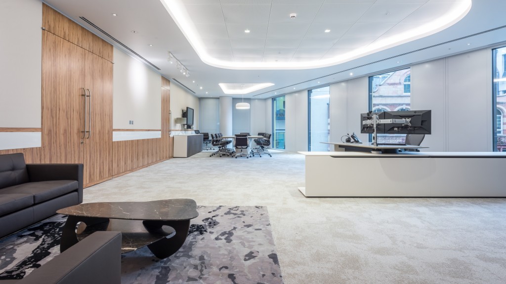 Hunters Established & Independent Furniture Consultancy Mizuho